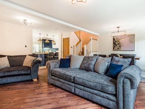 Frampton House | Xxxb- Uk34815