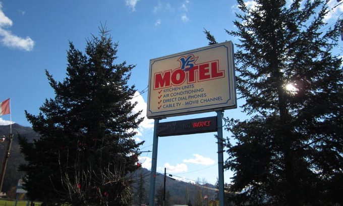 Barriere Hotel | Y-5 Motel