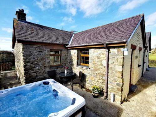 Felinfach House | Y Dderwen Aberaeron