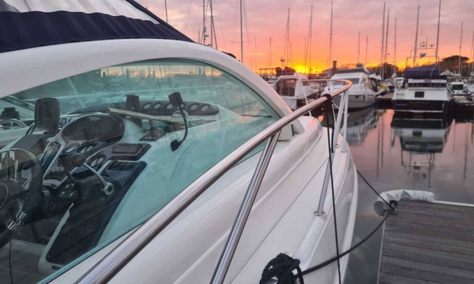 New Forest District Boat Rental | Y Knot - The New Way To Holiday