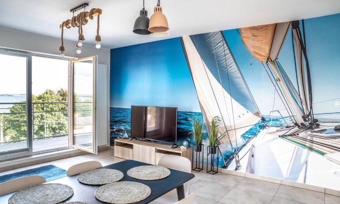 Wilkasy Apartment | Yacht Apartments