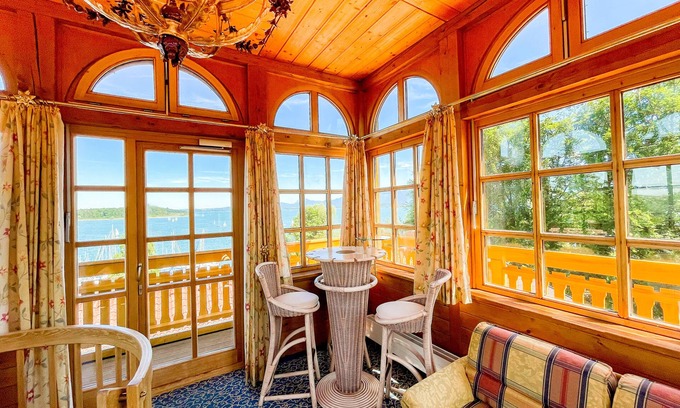 Prien am Chiemsee Hotel | Yachthotel Chiemsee