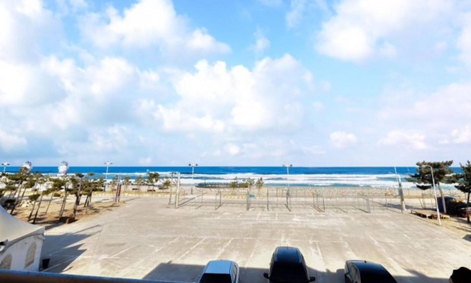 Yangyang House | Yangyang Yemeusong Dongho Sea Pension