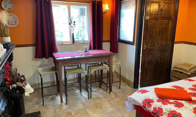 Yarm House | Yarm Cottages Hayloft Haystack Sleep 5