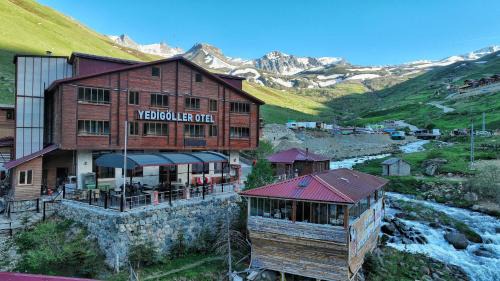 Caykara Hotel | Yedigoller Hotel & Restaurant