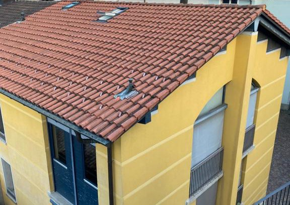 Mendrisio House | Yellow House Guest House