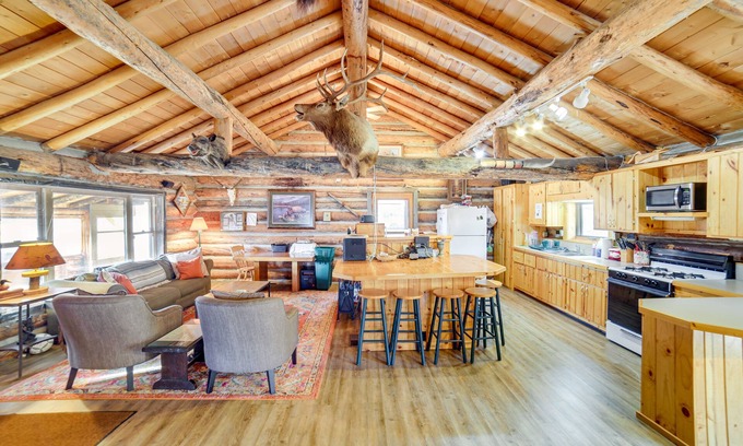 Big Sky Cabin | Yellowstone Cabin Getaway Near National Park