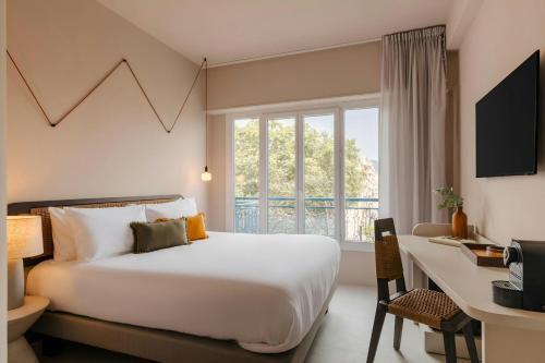 Les Baumettes Hotel | Yelo Promenade Hotel, Sonder Hotel by Marriott Bonvoy