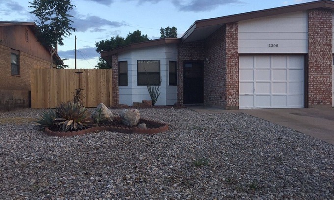 Alamogordo House | Yes As Good As Home.