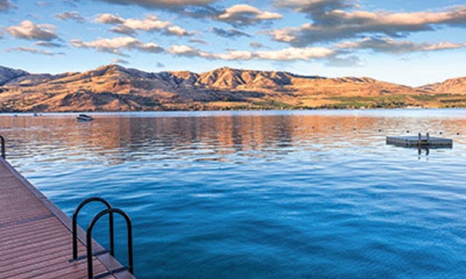 Chelan Resort | Yes . life is this good!