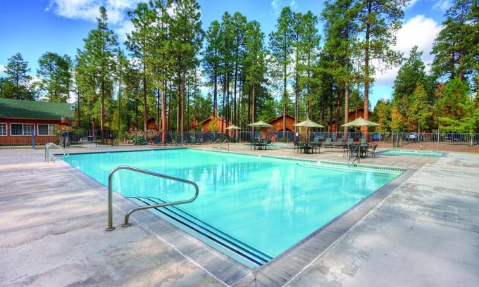 Pinetop Resort | Yes . life is this good!