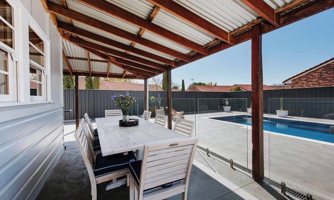 Central Mudgee House | Yirawulin Best Location for Your Mudgee Experience