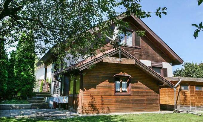 Stegersbach House | You always wanted to spend a vacation in the easternmost province of Austria.