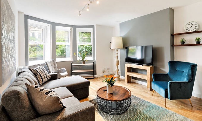 Bristol Villa | Your Apartment Elmgrove Place