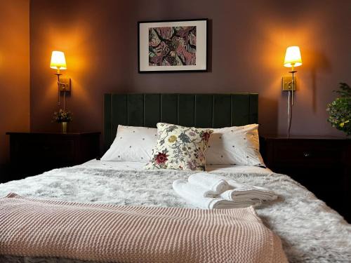 Downtown Apartment | Your Cozy Harbor at Ports on Portland, Apt #1