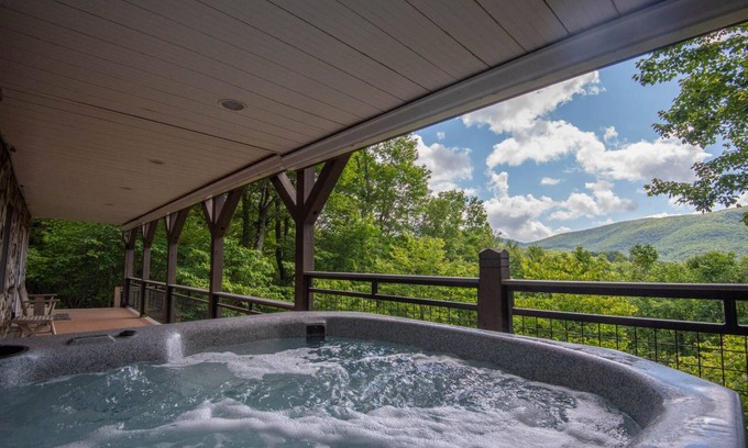 Buck Mountain Cabin | Your Hideout Near Hot Spots | 5 Mins to Great Eats | Buena Vista Log Cabin