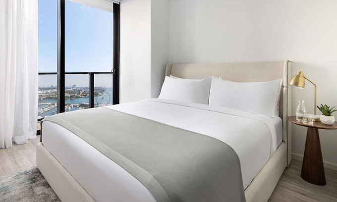 Downtown Miami Hotel | Your Home Away From Home! 2 Relaxing Units with Kitchen, Outdoor Pool