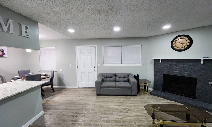 Biggs Field House | Your Home in Yarbrough and Edgemere