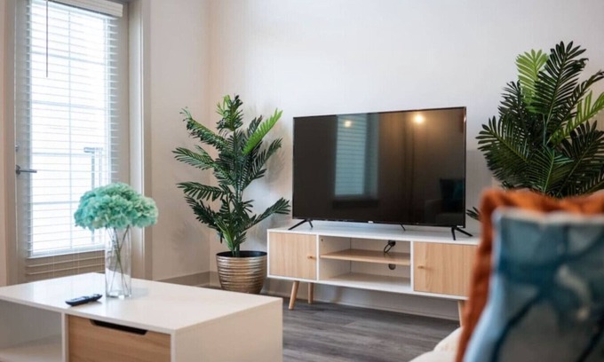 Lebanon Apartment | Your Lovely 2BD Whitestown