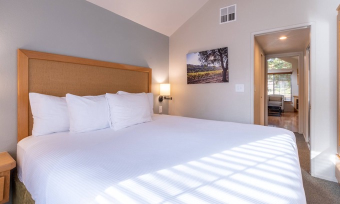 Napa Apartment | Your Napa Escape! 2 Relaxing Units, Free Parking, Outdoor Pool!
