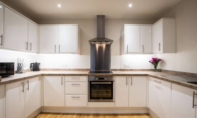 Southampton Apartment | Your Perfect 2BR Apt in the City