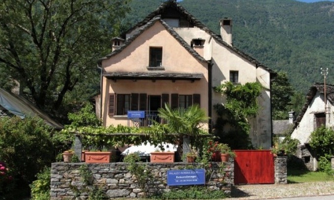 Aurigeno Cottage | Your place at the Ticino sun!