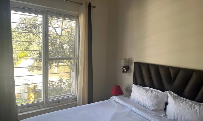 Bullawala Hotel | Your Place