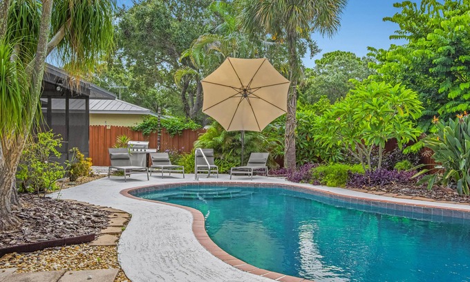 Sarasota Springs House | Your Private Tropical Paradise with Heated Pool!