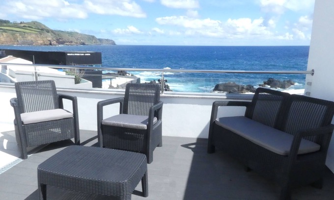 Lagoa House | Your terrace on the Ocean with amazing view and private car park