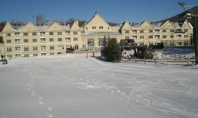 Hancock Resort | Your Winter Escape: Wyndham Bentley Brook Ski-In, Ski-Out Bliss at Jiminy Peak!"
