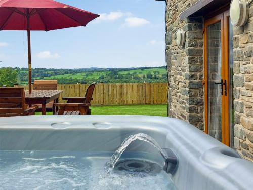 Tregaron House | Yr Hen Beudy