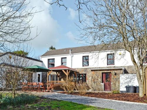 Burry Port House | Ysgubor Wen