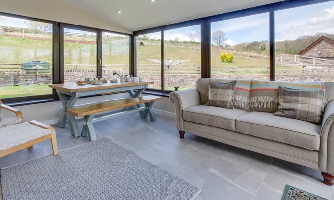 Brecon House | Ysgubor y Mynydd in the beautiful Brecon