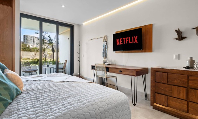 La Puntilla Apartment | Zantamar 103C: Beachfront Suites in La Cruz