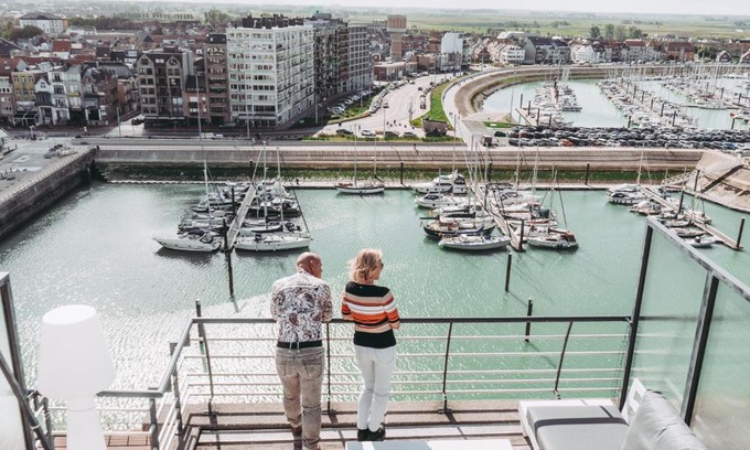 Blankenberge Apartment | ZEEPAREL Duplex loft