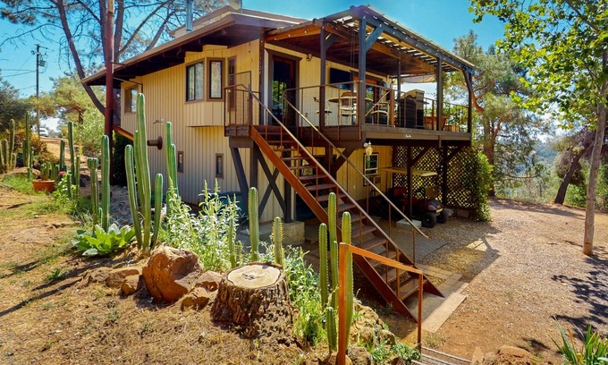 Chico House | Zen Mountain Retreat cabin with mtn views, sweeping outdoor space, & W/D