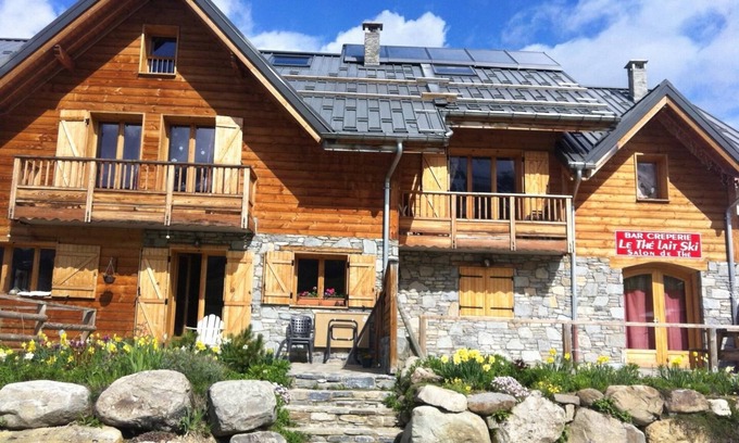 Albiez-le-Vieux House | Zenaïde - Albiez Montrond