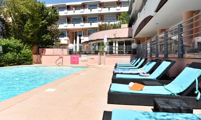 Le Cannet Hotel | Zenitude Hôtel-Résidences Le Cannet