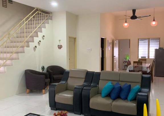 Bota House | ZillQayyim Homestay