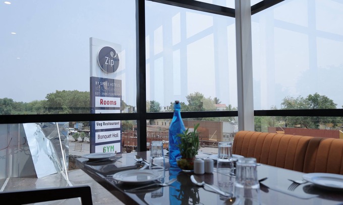 Hungund Hotel | Zip By Spree Hotels Ilkal