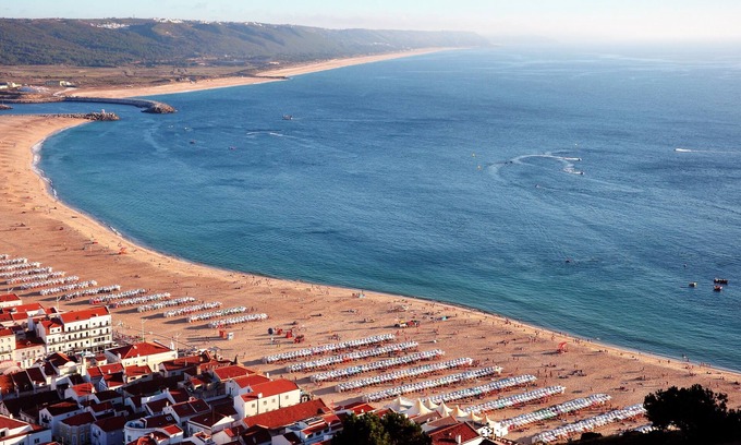 Nazare Apartment | Zira`s Home