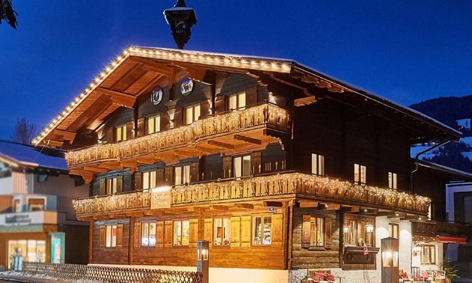 Altenmarkt im Pongau House | Zirbenenergie-dreibettzimmer - Bliem, Bio-pension