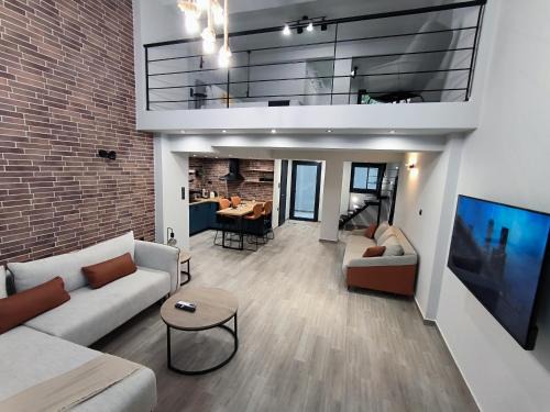 Kavala Villa | ZOE LOFT