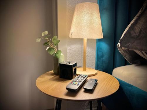 Willroth Apartment | ZOVA - Superior Apartment - near A3