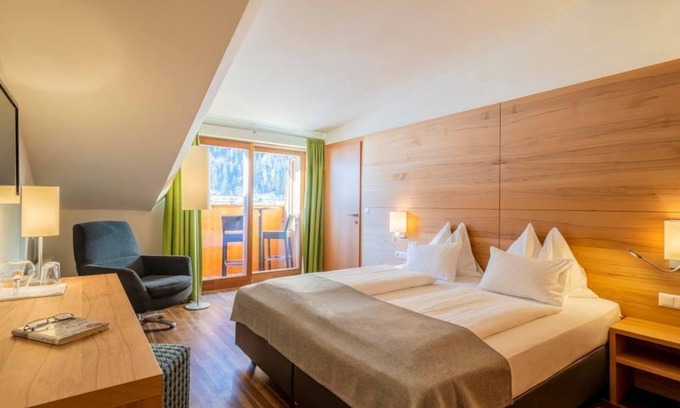 Feld am See House | Zweibettzimmer "seeadler" ab 7 N - Familien-sportresort Brennseehof