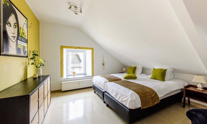 Tintigny Apartment | Zythogite Apartment 6 persons with garden, bbq