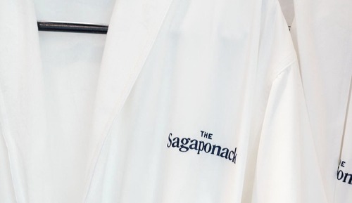 Main House - 1 King Bed