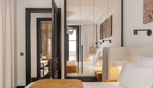 Apartment, 2 bedrooms, one 140x190 cm bed, one 180x200 cm bed, located 50 meters from the hotel