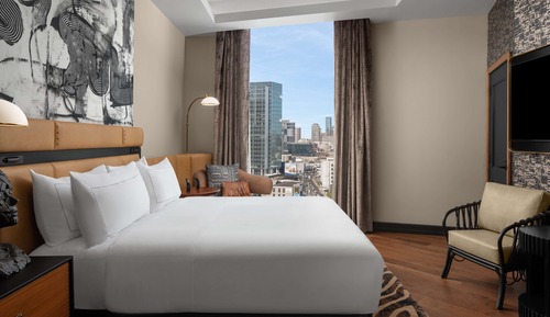 Suite, 1 King Bed with Sofa bed (Mobility, Roll-In Shower)