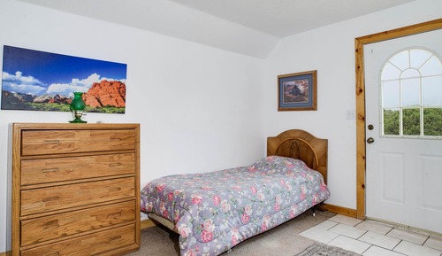 Room, Multiple Beds, Mountain View